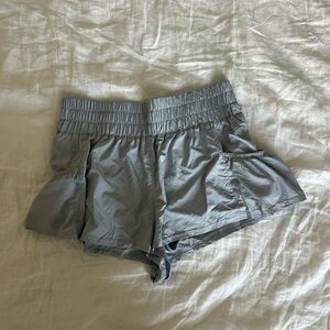 Get your flirt on shorts